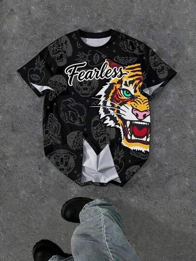 Manfinity Dauomo Camiseta de cuello redondo para hombre con eslogan "Fearless" y estampado gráfico de tigre