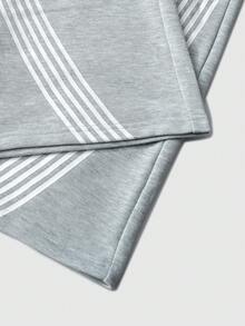 Manfinity EMRG 男士休闲街头风两件套运动裤，厚针织慢跑裤，弹性腰带和抽绳设计，简约“洛杉矶”图案，百搭日常、时尚、返校、户外、休闲、运动、节日礼物、男友礼物、情人节、春夏、送给男友的礼物、狂欢节、复古、街头风、派对、圣帕特里克节、外出等场合皆宜 - 灰色 - 查看 7