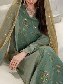 Al Najma Elegant Green Patchwork Embroidered Sequin Loose V-Neck Long Sleeve A-Line Holiday Dress - Green - View 5