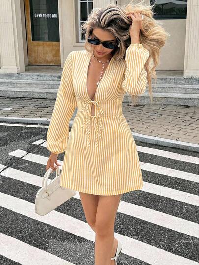 Serisse Vestido corto de mujer con cuello en V profundo, manga larga y estampado de rayas