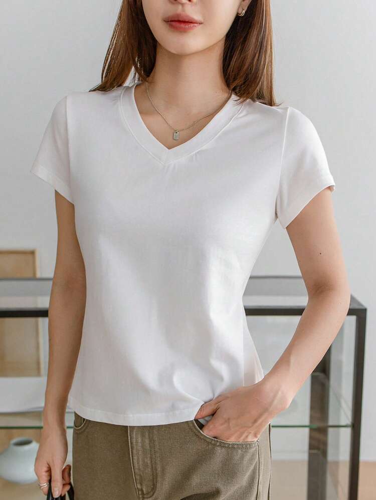 Solid Color V-Neck Short Sleeve Casual T-Shirt Old Money Style Summer Business Casual Woman Work Clothes