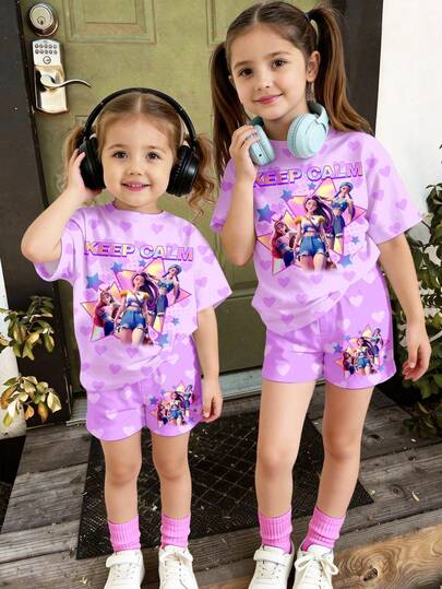 SHEIN 2pcs/Set Young Girl Casual Fashion Street Style K-Pop Cartoon Heart Print Short Sleeve T-Shirt And Shorts Set, Suitable For Summer