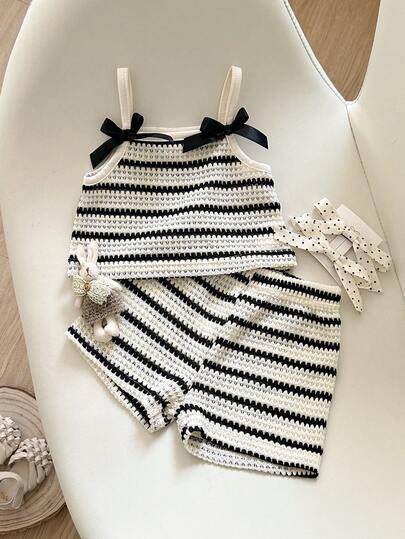 Playful Pals 2 piezas Conjunto casual y lindo para niñas bebé con top de tirantes de punto jacquard a rayas + shorts de cintura elástica, adecuado para salidas de verano o vacaciones