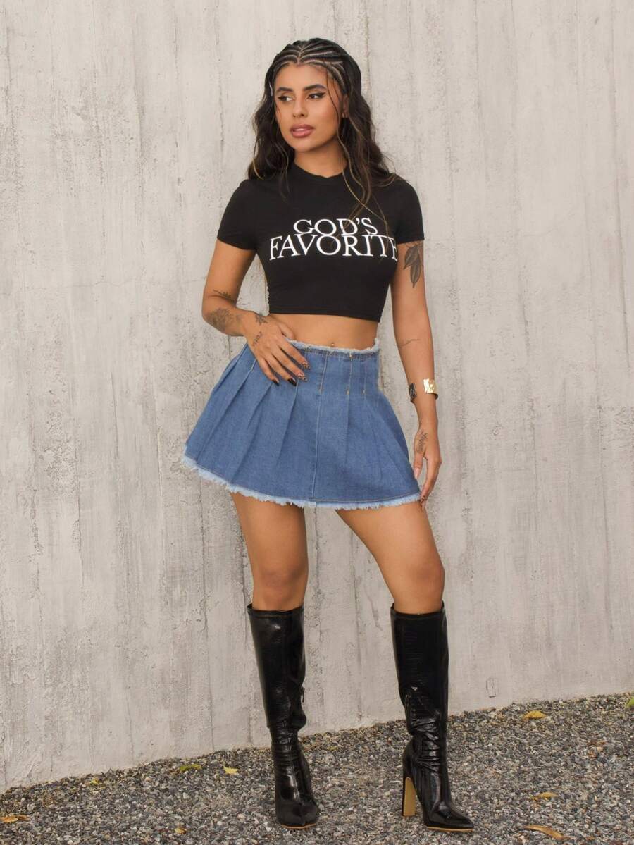 Women Simple Printed Crop Top Slim Fit T-Shirt GOD'S FAVORITE Graphic Tees Women Tops - Black - View 1