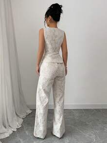 Elenzga 新款优雅女士休闲蕾丝套装，蕾丝撞色珍珠纽扣，适合情人节约会、万圣节、返校季、春夏蕾丝套装、女士夏季套装、办公室职业装、教师装、通勤、休闲、度假等场合。 - 米色 - 查看 2