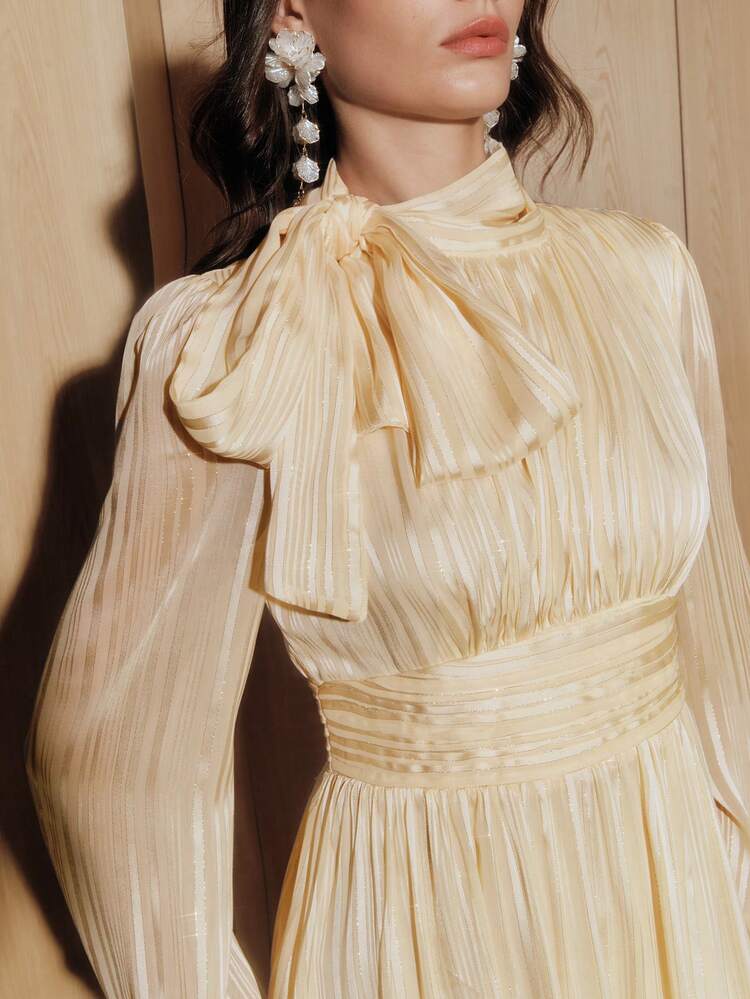 Elegant And Luxurious Striped Dress For Women