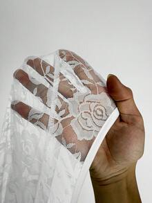 Roveilla 大码优雅蕾丝拼接3D立体压花方领长袖A字连衣裙，白色，适合招待会、正式晚宴等场合。 - 白色 - 查看 3