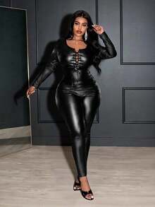 Slaydiva Nuovi arrivi primavera/estate 2026 Abbigliamento donna autunno, Abbigliamento donna inverno, Nuovi costumi da festival musicali e Ognissanti, Abiti da compleanno per donna, Abbigliamento casual e versatile per uso quotidiano, vacanze, crociere, spiaggia, prendisole, virali, Completo nero a maniche lunghe con fiocco frontale per donna, Pantaloni lunghi aderenti sexy, Tute oversize - nero - Visualizzare 4