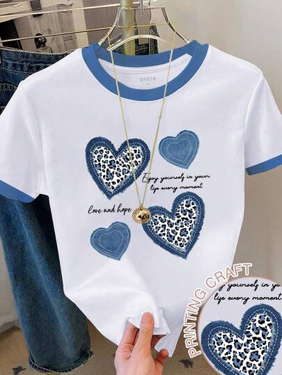 Resyla Camiseta de manga corta con cuello redondo, estampado de letras y corazones con ribete de contraste para mujer