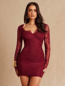 Silquee فستان طويل أنيق للنساء مع تصميم من الدانتيل والتطريز على الخصر، مناسب للحفلات والمناسبات والمواعيد والحفلات الزفاف وحفلات الشاطئ - عنابي اللون - مشاهدة 4