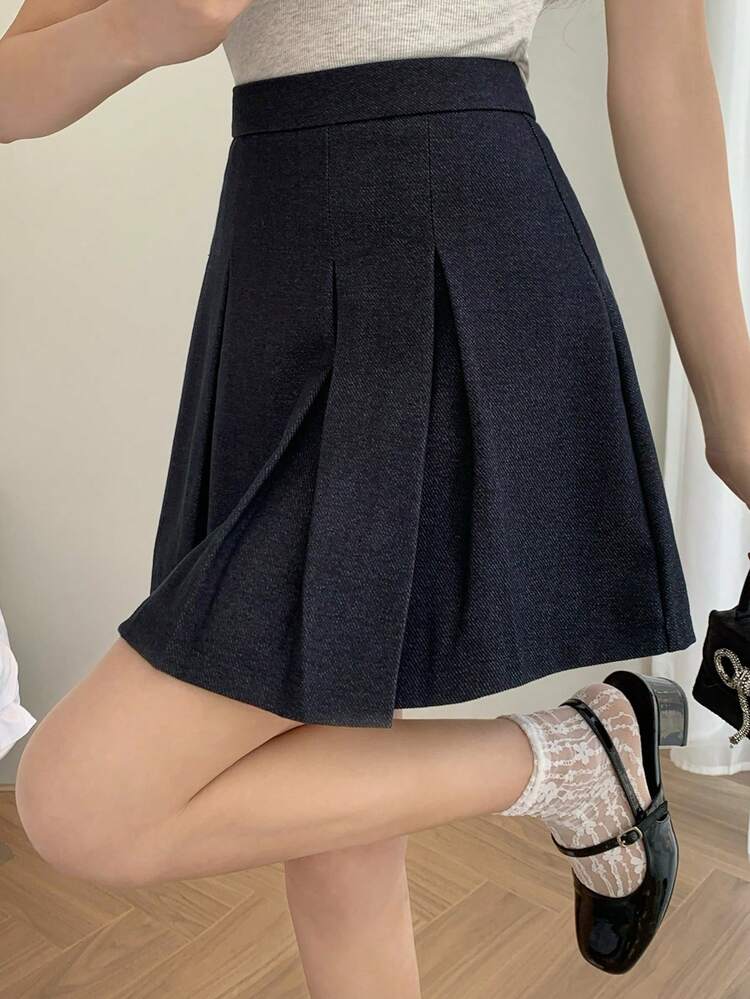 Women's Solid Color Pleated Versatile Casual Mini Skirt