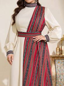 Al Najma Plus Size Women Geometric Print Patchwork Arabic Style Dress - Multicolor - View 2