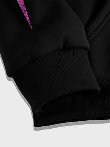 ROMWE MEN Men's Gothic Print Zip Front Drawstring Hooded Sweatshirt