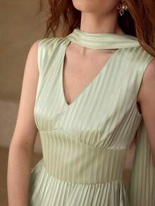 MOTF PREMIUM WOMEN'S JACQUARD LONG A-LINE DRESS, SPRING/SUMMER - Mint Green - View 2