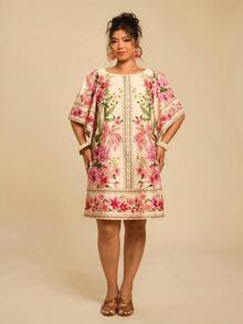 Travachic 大码女式热带波西米亚印花宽松圆领短袖休闲连衣裙，适合秋季、度假、夏季穿着，包括波西米亚风连衣裙、粉色碎花连衣裙、束腰连衣裙、度假连衣裙和印花连衣裙。 - 杏色 - 查看 3