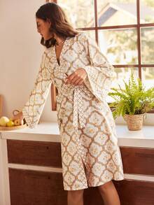 Bohemian Boho Style Romantic Pop Floral Contrast Print Long Sleeve Loose Women Robe - Green - View 4