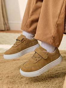 Cozy Pixies 1双时尚休闲百搭舒适软底轻便平底运动鞋，适合返校季，白色婴儿帆布鞋 - 棕色 - 查看 2