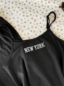 SHEIN Conjunto de 2 piezas de body acanalado negro y pantalón de chándal de estilo vintage casual con bordado de Nueva York para niña preadolescente - Negro - Ver 5
