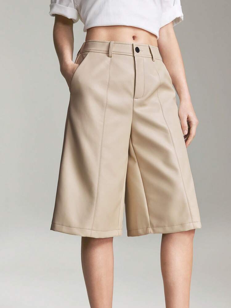 2026 Women's PU Leather Wide Leg 3/4 Bermuda Shorts,Khaki Summer Casual Date,Urban Commute Business Office Wear,Old Money Style Elegant Long Shorts