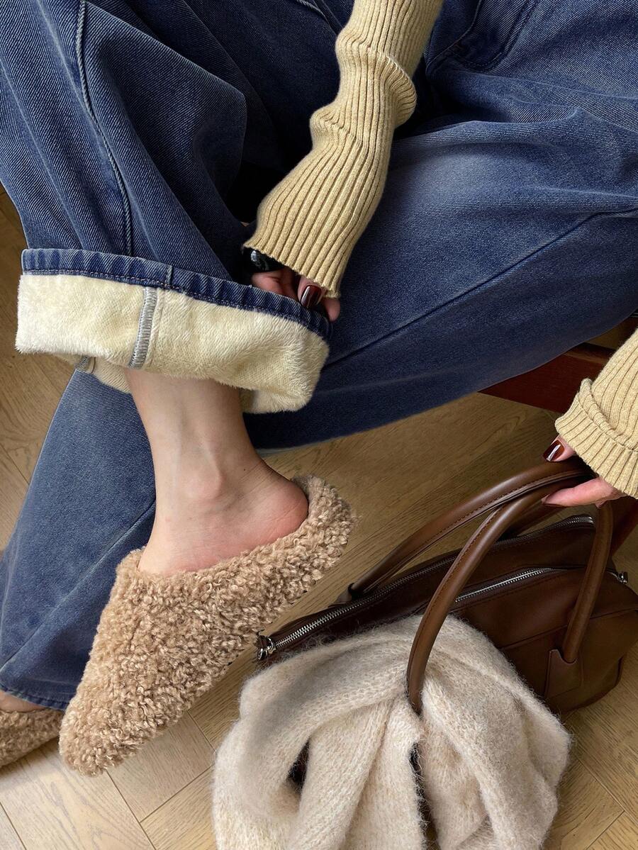 DAZY Relaxed Vintage Wide Leg Jeans, Autumn/Winter Thermal Lined Straight Leg Floor Length Jeans For Women - Dark Wash - View 1