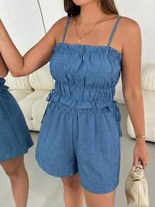 SHEIN Essnce Bộ đồ hai mảnh màu xanh dương dành cho nữ cỡ lớn, phong cách mùa xuân/hè, thoải mái, rộng rãi, mặc hàng ngày, gồm áo hai dây và quần short, thích hợp cho trang phục mùa hè, đi nghỉ mát. - Màu xanh lam - Xem 5
