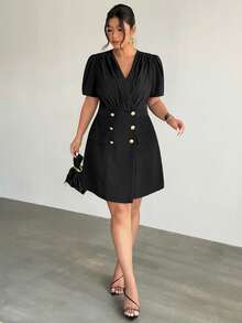 Firerie Đầm blazer nữ cỡ lớn, màu trơn, cổ chữ V xếp lớp, tay phồng ngắn, kiểu dáng thường ngày, cài hai hàng khuy. - màu đen - Xem 2