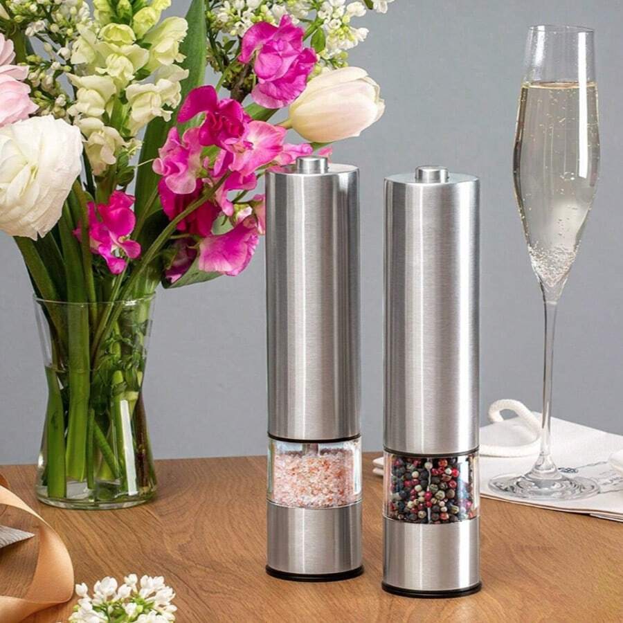 1个电动盐和胡椒研磨器，单手自动操作可调节不锈钢研磨器，自动胡椒研磨器，厨房用电子可调节胡椒研磨器（不含电池） - 銀色 - 查看 1