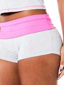 BABYPHAT Shorts con cintura plegable y estampado de texto con cinta rosa en la cintura - Gris Claro - Ver 6
