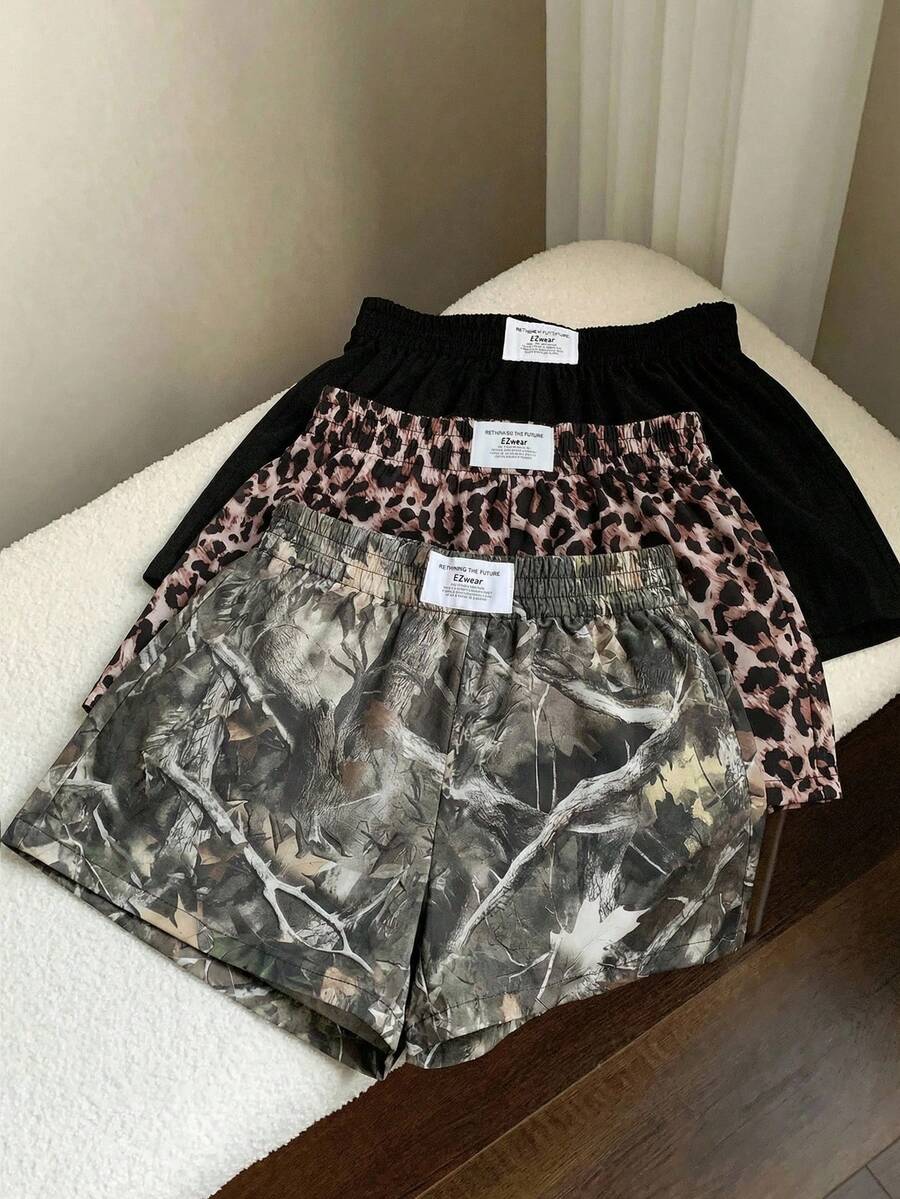 Comfortcana 3件套女士夏季休闲时尚街头通勤短裤，饰有贴布装饰，纯色、豹纹和满版树木印花宽松短裤 - 彩色 - 查看 1