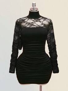 SHEIN ICON 大码女式时尚蕾丝拼接荷叶边迷你连衣裙 - 黑色 - 查看 10