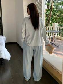 Dazy Plus 大码女式可爱卡通印花宽松套头衫长裤睡衣套装，春秋季 - 淺灰色 - 查看 7