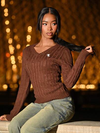 Mima John Women's Casual Minimalist Embroidery Detail Fitted Sweater,Tops For School In Fall/Winter