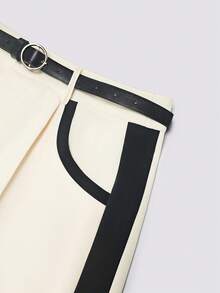 SHEIN Franclia Fashionable Casual Vacation Vibe Versatile Charming Urban Business Office Commute Playful Valentine's Day Date Party Beach Everyday Wear Sleeveless Crew Neck Knit Top With Contrast Trim Shorts Women 2-Piece Set (With Belt) - Multicolor - View 4