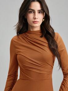 Ontre 2026春夏新款女士纯色酒红色修身喇叭长袖连衣裙，都市通勤商务休闲连衣裙，OL优雅装扮，派对聚会连衣裙 - 鏽棕色 - 查看 7