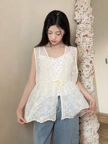 Dazy Kids 少女花卉刺绣前系带无袖宽松上衣 - 杏色 - 查看 2