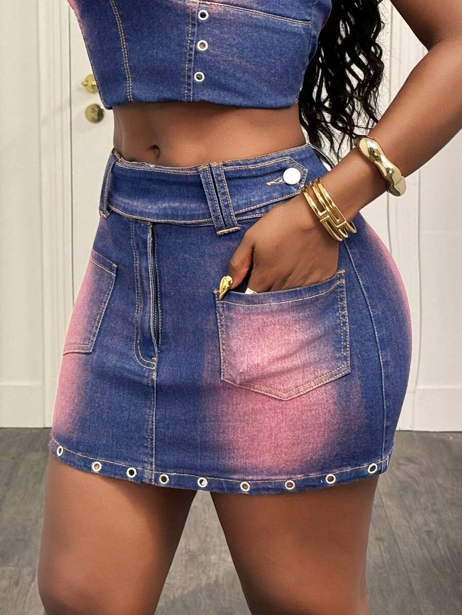 Slaydiva Women's Denim Mini Skirt With Fitted Pockets Spring To Summer Valentine's Day  Y2k Clothes - Red - View 1