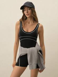 With My Calm Svart sportig sparkdräkt för kvinnor - Svart och Vitt - Visa 6