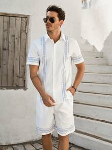 VIVINTIMO Bộ đồ nam áo sơ mi tay ngắn in họa tiết có nút phía trước và quần short có túi - Nhiều màu - Xem 5