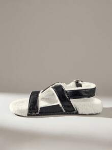 Solecia 女士搭扣设计休闲百搭平底鞋 - 黑色 - 查看 5