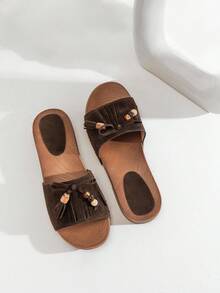 Solezae Dép lê nữ màu nâu nhung đính tua rua và hạt cườm, đế giả gỗ – Mềm mại, thời trang và dễ mang. - màu nâu - Xem 7