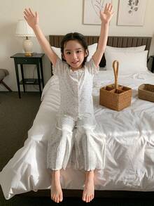 DAZY 女童碎花蕾丝荷叶边短袖上衣和阔腿裤睡衣套装，春夏秋季 - 白色 - 查看 2