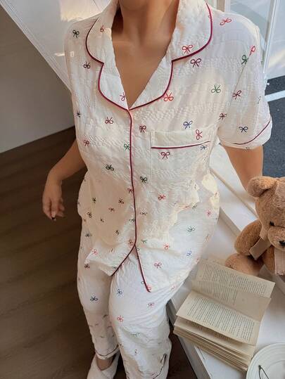 SHEIN Napfluff CURVE 大码可爱彩色蝴蝶结装饰短袖睡衣套装，适合居家休闲或外穿，春季款式