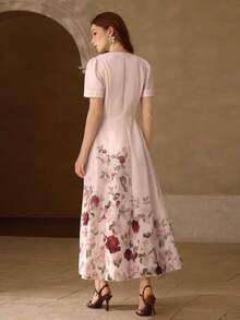PREMIUM WOMEN'S ROMANTIC ELEGANT POSITIONING PRINT SHORT SLEEVE DRESS, SPRING/SUMMER - Multicolor - View 3
