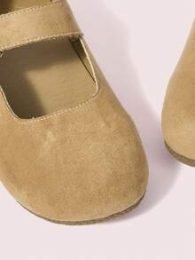 CUCCOO DOLLMOD 女士休闲百搭通勤简约平底鞋 - 卡其色 - 查看 8