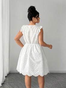 Elenzga Plus Size Fashion Round Neck Embroidered Hollow-Out Fabric Waist Slimming Ruffle Sleeve Dress, Sweet Ruffle Sleeve Fashionable Versatile Elegant Vacation Style Floral Dress, Suitable For Daily Wear, Weekend Outings Or Shopping, Beach Vacation Or By The Pool, Summer Parties, Garden Gatherings - White - View 7