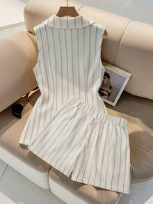 Franclia 两件套女士条纹翻领马甲外套和短裤休闲套装，适合日常通勤 - 杏色 - 查看 2