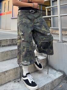 ROMWE MEN Men's Loose Fit Camouflage Denim Shorts - Army Green - View 3