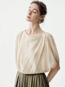 Aalyst 女士春夏休闲衬衫，优雅浪漫宽松褶皱面料船领褶皱设计短袖衬衫，浅黄色/淡桃色 - 杏色 - 查看 4