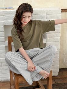 DAZY Tween Girl Solid Color Round Neck Drop Shoulder T-Shirt And Striped Pants Pajama Set - Army Green - View 1