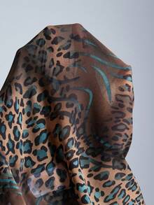 Aveloria Modichic 优雅性感随机印花纹理面料翻领系带女式衬衫 - 彩色 - 查看 7